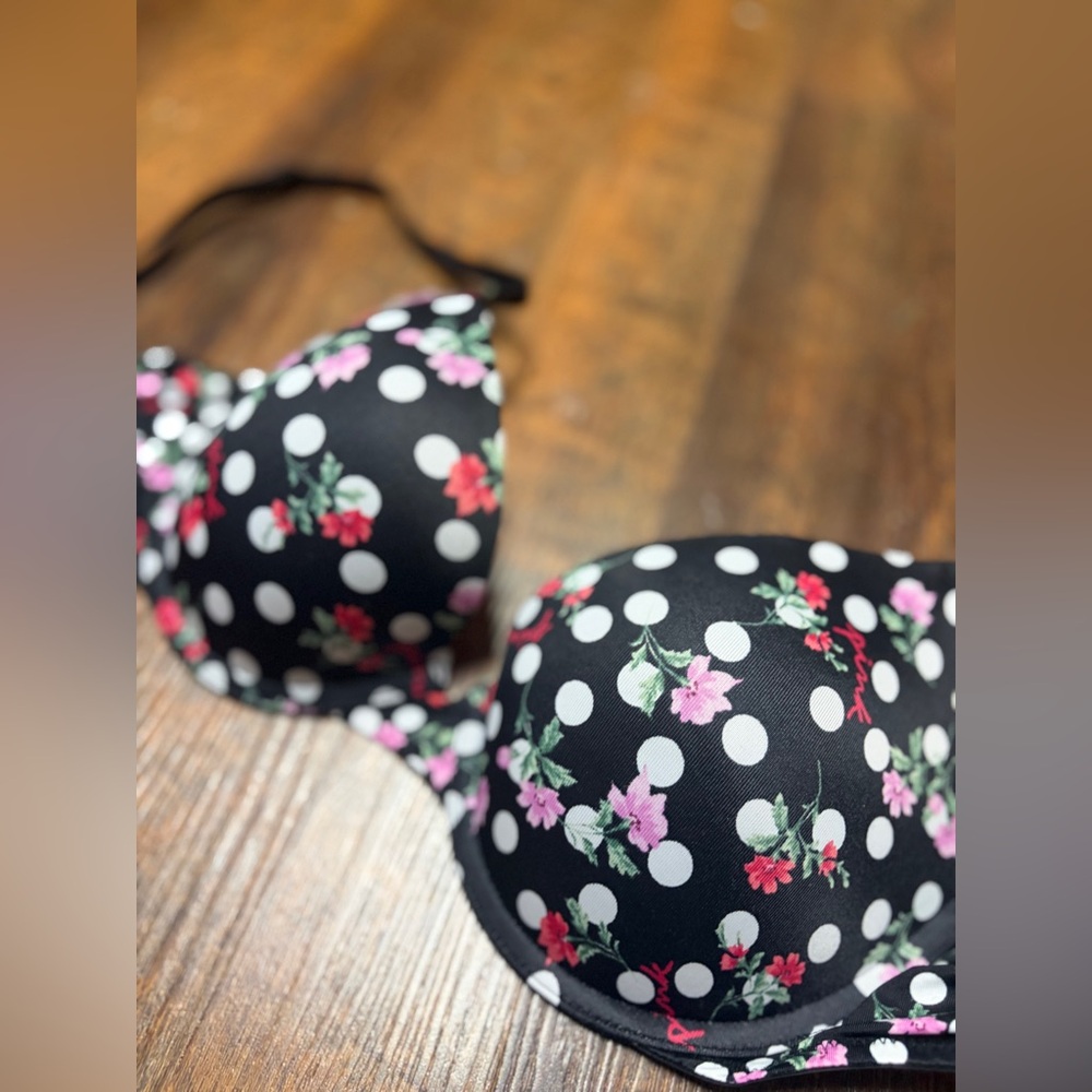 PINK Victoria's Secret Wear Every Where Push Up Bra Black Floral Polka Dot 32D